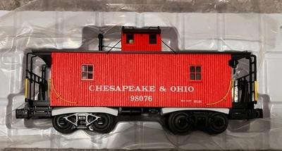 NEW* LIONEL *C&O WOOD CABOOSE * (98076) 2326280; CHESAPEAKE & OHIO RR - Image 1 of 3