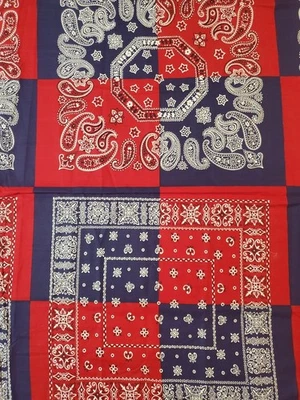 Tecido Vintage Vermelho e Azul Bandana Patchwork Cranston Serigrafia Anos 70 Americana - Imagem 1 de 4