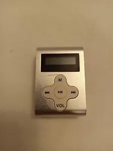 Eclipse CLD Mini MP3 Audio Player 4GB Music Media Clip Silver USED - Picture 1 of 7