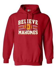 Felpa con cappuccio Believe in Mahomes Kansas City tifosi di calcio abbigliamento sportivo tt - Foto 1 di 10