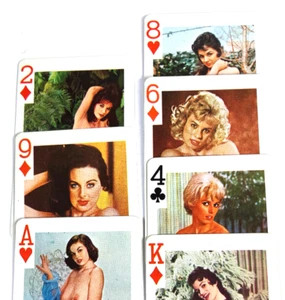 Tarjetas de juego Gaiety ""54 modelos"" recubiertas de plástico, estuche original, Hong Kong, 1971 - Imagen 1 de 7