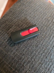Unidad flash de 64 GB - Imagen 1 de 2