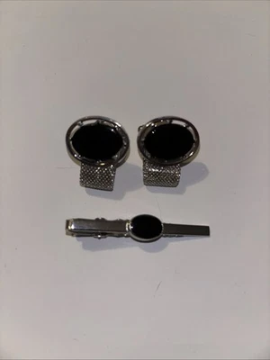 Gemelos envolventes de malla SWANK tono plateado cabujón negro para hombre y corbata Foto 1 de 4