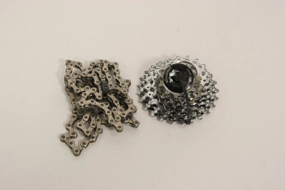 Shimano HG800 11 Spd 11x34t Cassette & KMC X11 Chain 11 SPD SHKM11 - Image 1 of 1