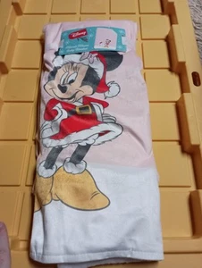 DISNEY MINNIE MOUSE Christmas Pink Baby Blanket NEW - Picture 1 of 4