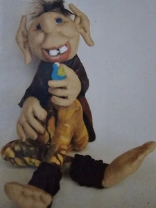 1980s Troll Elf Goblin Carol Saunders Alfie Soft Sculpture Doll Sewing Pattern - Picture 1 of 3