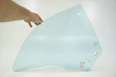 03-2009 mercedes clk350 clk500 convertible cuarto trasero derecho ventana cristal Foto 1 de 4