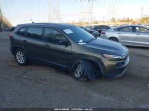 Chassis ECM Supply Power Distribution Center Fits 15 CHEROKEE 2804958 - Picture 1 of 12