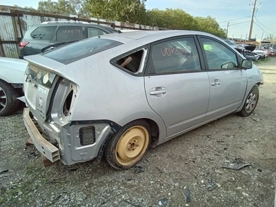 Used Front Right Door Window Regulator Front fits: 2009 Toyota Prius electric wi - Imagem 1 de 4