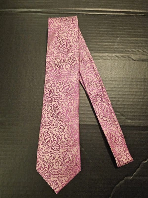 Venturi Uomo Pink Paisley Tie 100% Silk - Image 1 of 3