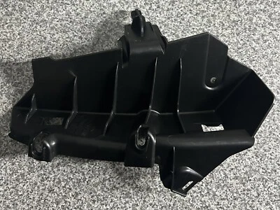 GENUINE SEAT ALTEA XL Bracket For Footrest  5M2864775A - Image 1 of 3