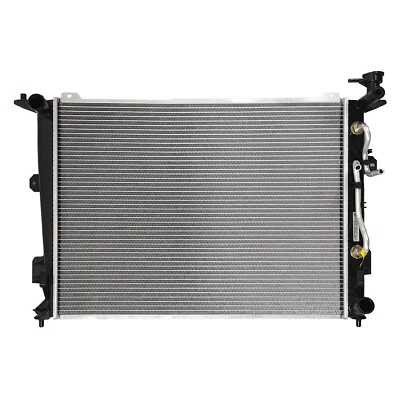 Radiator Fits 2009 2010 2011 2012 Hyundai Genesis Foto 1 de 4