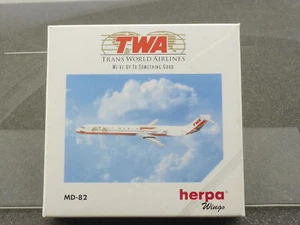Herpa 511247 McDonnell Douglas MD-82 TWA EI-BWD Flugzeug OVP 1606-23-39 - Bild 1 von 7