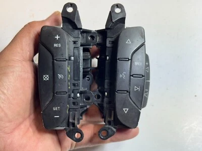 Chevrolet Tahoe 2008-2013 volante audio control crucero interruptor OEM Foto 1 de 4