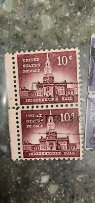 US Stamp Scott# 1044  1956 10c Independence Hall Used Pair -#B549 - Image 1 of 2