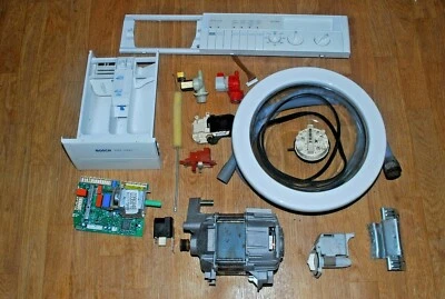BOSCH WFF2000GB/12 WASHING MACHINE BROKEN FOR INDIV SPARES:SEE DESCRIPTION SECTI - Image 1 of 4