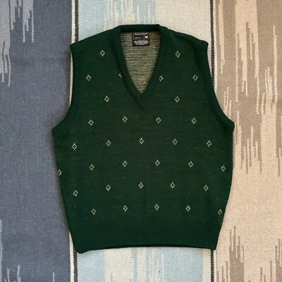 Vintage 1980s JC Penny Towncraft Green Patterned V Neck Sweater Vest Size M - Image 1 of 3
