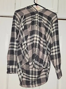 Camisa con capucha forrada de piel sintética manga larga a cuadros American Eagle XS para niñas - Imagen 1 de 5