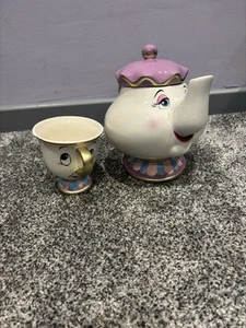 Disney Beauty & the Beast Mrs Potts ceramic teapot and Chip tea cup - Picture 1 of 9