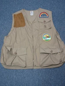 BOB ALLEN HUNTING VEST KHAKI & SUEDE with PATCHES SIZE XXL - Picture 1 of 7
