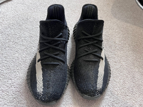 Taglia 10 Adidas Yeezy Boost 350 V2 Low Oreo