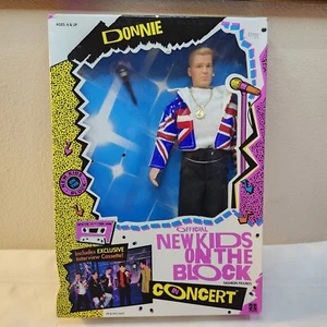 RARE 1990 Official NKOTB Donnie In Concert Fashion Figure Accessories READ - Picture 1 of 4