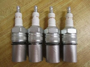 Champion Genuine 4 Pack Of D21 Spark Plugs - Picture 1 of 3