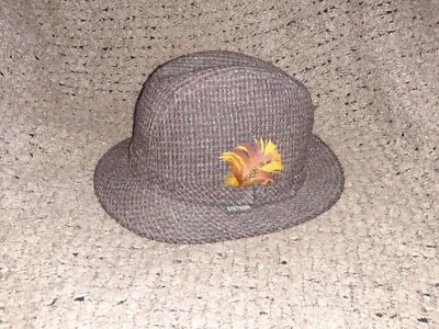 SETSON HARRIS TWEED-Fedora-SZ 7 3/8 手工编织苏格兰羊毛-红色/紫色/灰色-全新带标签 — 第 1/4 张图片