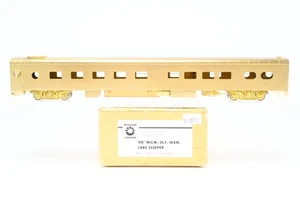 HO Brass Oriental Limited Milwaukee Road Olympian Hiawatha Lake 10-6 Sleeper - Picture 1 of 17