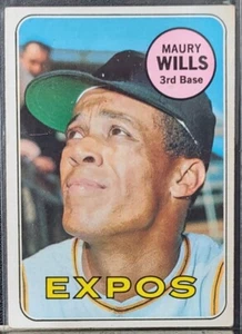 1969 Topps Maury Wills #45 Montreal Expos EX-NMT - Picture 1 of 2