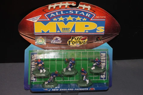 NEW ENGLAND Patriots 1997 Edition poseable All-Star MVP figures! Cover
