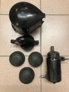 Mercedes W109 W111 W100 set of Air suspension puck blocks / Bosch distributor - Picture 1 of 5