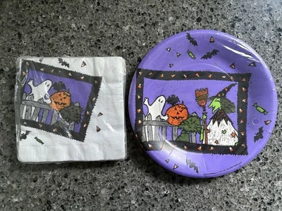 Vintage Gibson Halloween  Join The Party Ghost Witch Cat Pumpkin Napkins Plates - Image 1 of 4