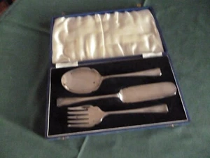 Antique EPNS set of three Serving Pieces - Picture 1 of 3