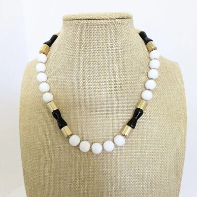 Collar Napier Vintage Negro, Blanco y Dorado Grueso 18" Años 80 Firmado Foto 1 de 4