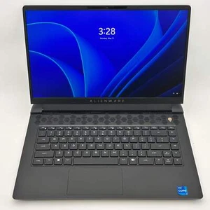 Alienware M15 R7 15,6" i7-12700H 2,3 GHz 16 GB RAM 1 TB SSD GeForce RTX 3060 - Foto 1 di 10