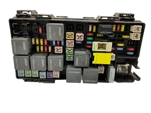 2008 JEEP WRANGLER INTEGRATED POWER TIPM CONTROL MODULE FUSE BOX 04692236AH OEM - Imagen 1 de 10