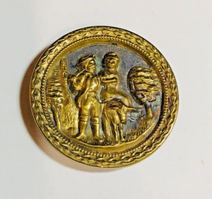 Lg viktorianisches Metallbild Knopf Porträts Radlauf die Miller Geschichte - Bild 1 von 3