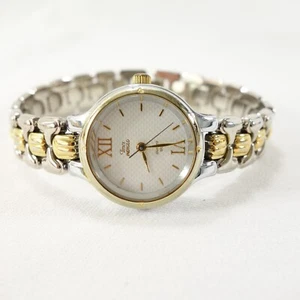 Classic Timex Indiglo Women's Two Tone Bracelet Quartz Watch New Battery - Picture 1 of 10