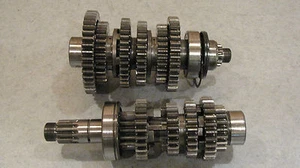 TRIUMPH DAYTONA SPEED TRIPLE 955i 97-99 TRANSMISSION - Picture 1 of 3