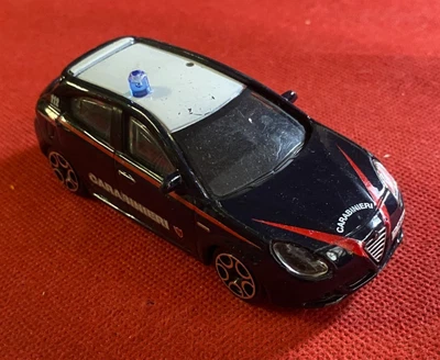 BBURAGO Modellino Auto FIAT ALFA ROMEO GIULIETTA CARABINIERI Metallo Blu 1:43 - Immagine 1 di 3