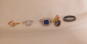 Jewelry Lot Vintage cocktail & fashion rings ALL SIZE 7 to 7 1/2 Blue Clear - Picture 1 of 9
