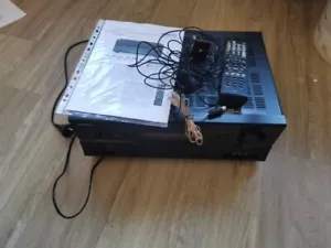 AV Receiver 7.2 Onkyo TX-SR608 schwarz, hinteres HDMI-Board kaputt - Bild 1 von 3