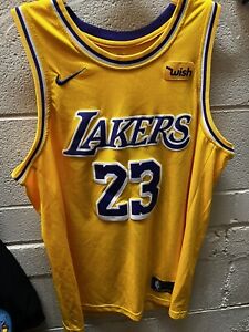 Nike NBA LA Lakers Yellow James Jersey size 48 (032)