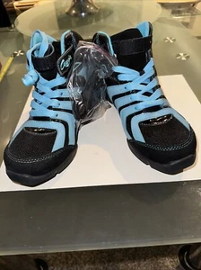 Dance Sneakers Capezio Turquoise High Tops Bright lines w/laces 9.5 Women - Picture 1 of 6