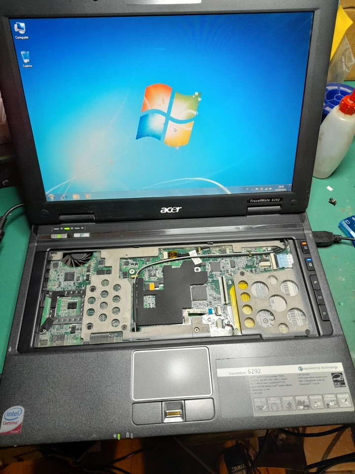 Vendo Acer Travelmate 6292-FUNZIONANTE--LEGGI BENE- - Immagine 1 di 4