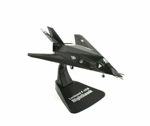 Lockheed F-117A Nighthawk USAF 1983-2008 1:144 Atlas - Picture 1 of 3
