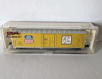 Atlas N Scale 50' FGE Union Pacific Box Car 33751 - Image 1 of 4