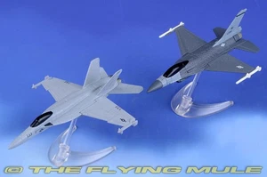 Corgi 1:160 F-16C and F/A-18E 2-Piece Set - Picture 1 of 8