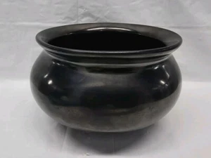 Susy D Martinez Mata Ortiz pottery polished black vessel Signed Mirror Finish - Foto 1 di 24